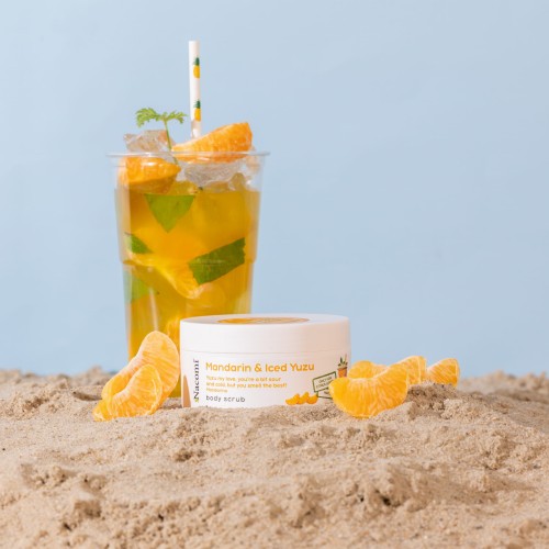 Peeling do ciała o zapachu mandarynki i yuzu