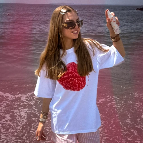 Fluff x Blanapparel koszulka XS/S - Malina 1